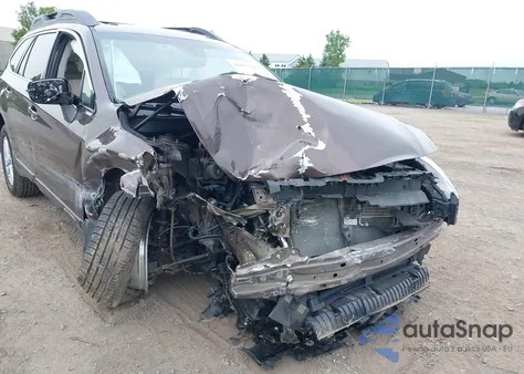 2019 Subaru Outback 2.5I Premium из США, поврежденный, VIN 4S4BSAHCXK3314016